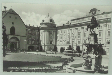 Ansichtskarte Innsbruck, Leopoldsbrunnen mit Hofkirche und Hofburg